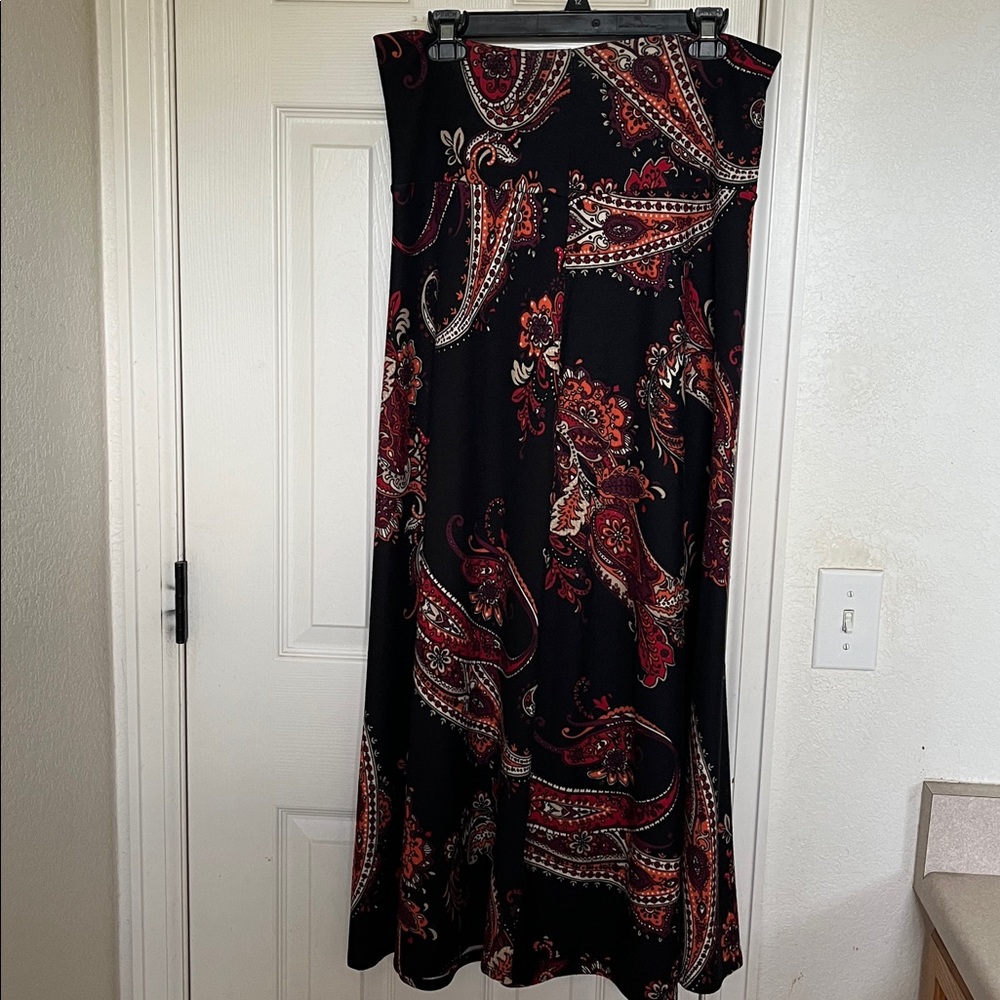 Melissa Paige Black and Red Paisley Skirt